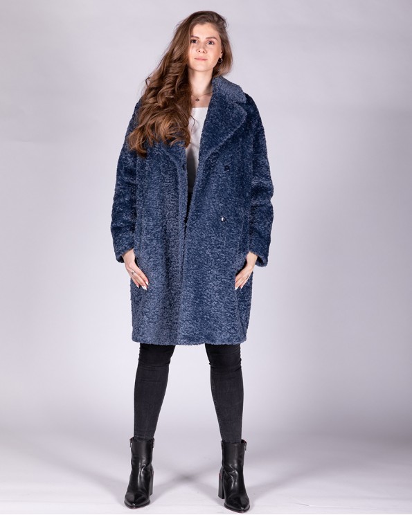 Утепленное пальто из букле сине-голубого цвета