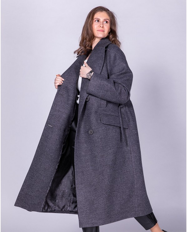 Стильное двубортное пальто из шерсти