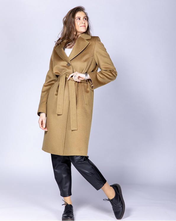 Элегантное женское пальто из высококачественной шерсти