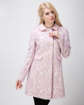 Розовое пальто для женщин с цветами